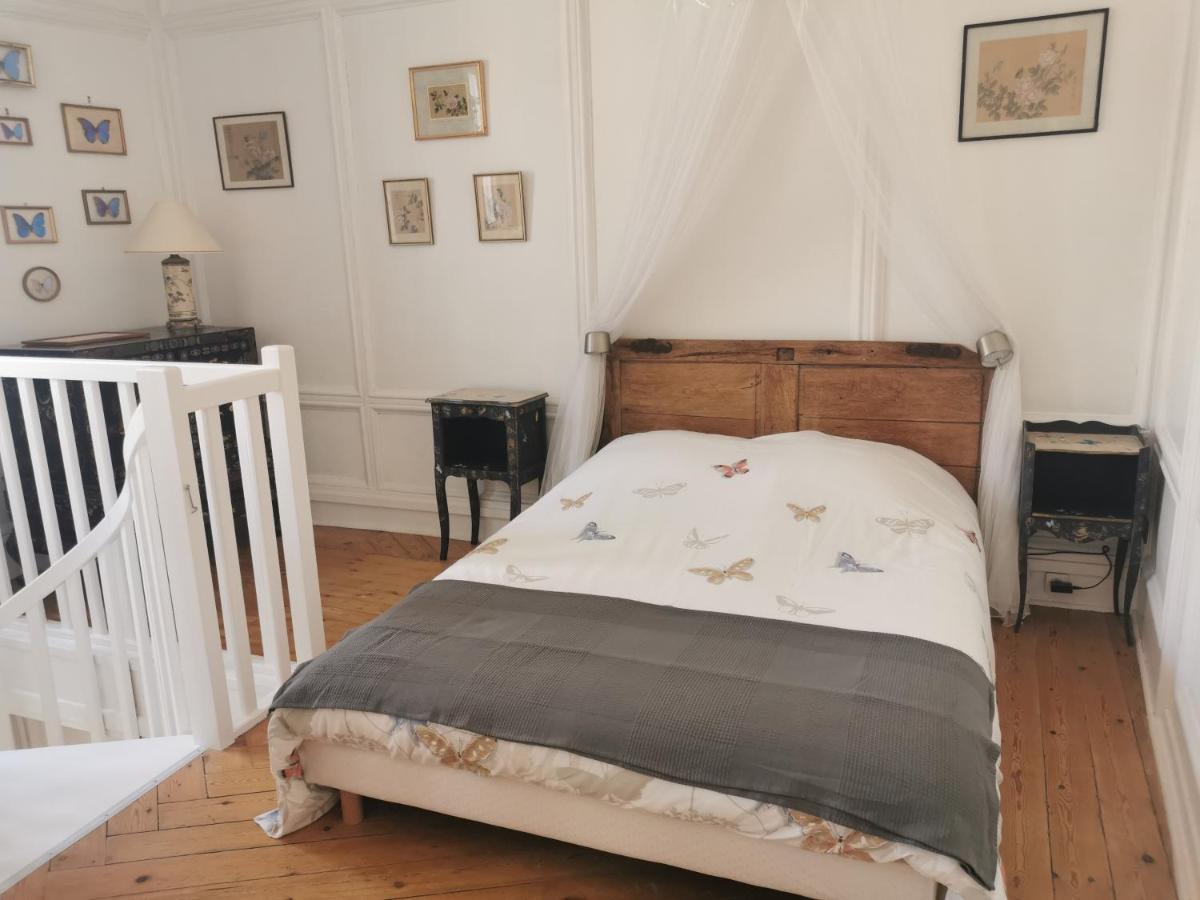 Les Papillons De St Leonard Honfleur Exterior foto